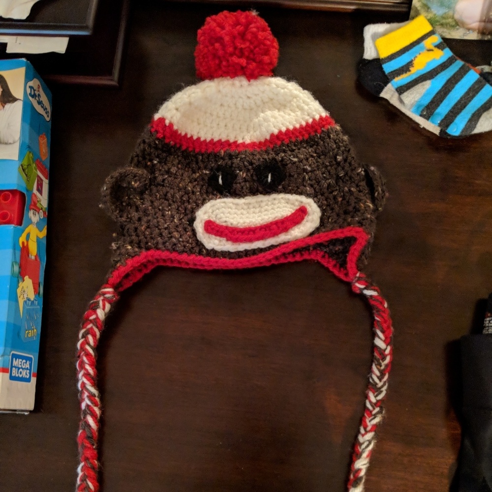 Sock monkey hat for toddler (age 2-4)